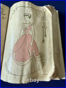 WDCC Cinderella's Sewing Book Disney Classics Collection Box COA Stand Retired