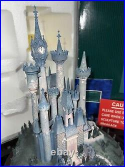 WDCC Disney A Castle For Cinderella Enchanted Places with COA & Original Box