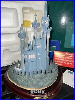 WDCC Disney A Castle For Cinderella Enchanted Places with COA & Original Box