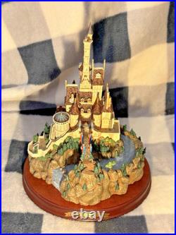 WDCC Disney Beauty & the Beast Beast's Castle Enchanted Places withBox Retired WDCC Disney Beauty & the Beast Beast's Castle Enchanted Places withBox Retired