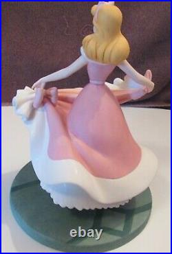 WDCC Disney Cinderella Figure Isn't it Lovely Do you like it Pink Dress RARE