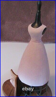 WDCC Disney Cinderella Pink Dress Mannequin Form Figure Sewing Book Mice Gus Jaq