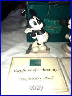WDCC Disney Classic Collection Puppy Love MINNIE & MICKEY Puppy Love Set & COA'S