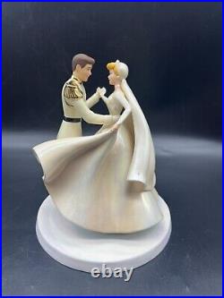 WDCC Disney Classics Cinderella & Prince Charming Cake Topper Happily Ever After