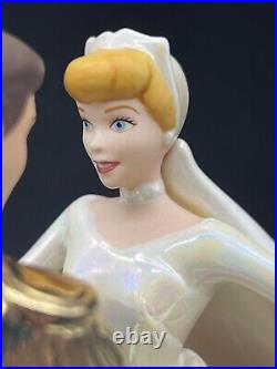 WDCC Disney Classics Cinderella & Prince Charming Cake Topper Happily Ever After