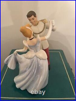 WDCC Disney Classics Cinderella and Prince Charming'So This Is Love' withCOA