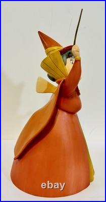 WDCC Disney Classics Flora A Little Bit of Pink Sleeping Beauty MINT CONDITION
