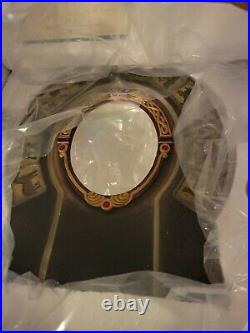 WDCC Disney Classics Snow White Magic Mirror What Wouldst Thou Know, My Queen