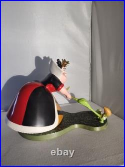 WDCC Disney Collection Alice in Wonderland Queen of Hearts Let The Game Begin
