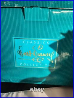 WDCC Disney Collection Alice in Wonderland Queen of Hearts Let The Game Begin