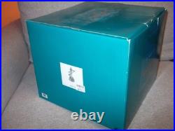 WDCC Disney Elizabeth Swann Daring Determination Box & COA NLE