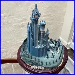 WDCC Disney Enchanted Places A Castle For Cinderella Sculpture Figure READ DAMAG