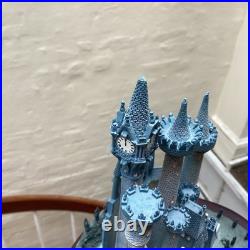 WDCC Disney Enchanted Places A Castle For Cinderella Sculpture Figure READ DAMAG