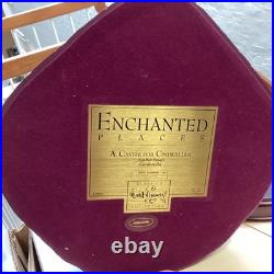 WDCC Disney Enchanted Places A Castle For Cinderella Sculpture Figure READ DAMAG