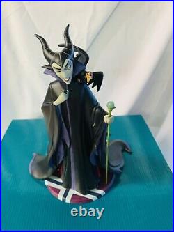 WDCC Disney LE Sleeping Beauty Evil Enchantress Maleficent COA Pin Charm WOW