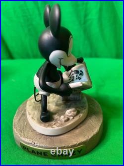 WDCC Disney MICKEY THROUGH THE YEARS 70th Anniv SET OF 4 Figures/Bases + 10 PINS
