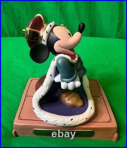 WDCC Disney MICKEY THROUGH THE YEARS 70th Anniv SET OF 4 Figures/Bases + 10 PINS