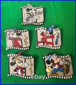 WDCC Disney MICKEY THROUGH THE YEARS 70th Anniv SET OF 4 Figures/Bases + 10 PINS