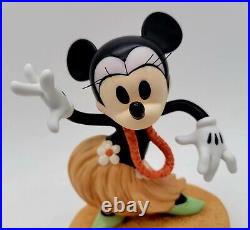 WDCC Disney Minnie Mouse Figurine Hawaiian Holiday Swayin' Sweetheart 4.5