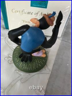 WDCC Disney Mr. J. Crow Fixin' to Help You Dumbo Porcelain Figurine in Box COA