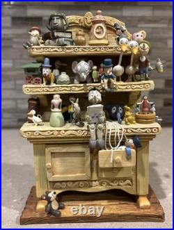 WDCC Disney Pinocchio Geppetto's Toy Creations Toy Hutch Figurine withCOA