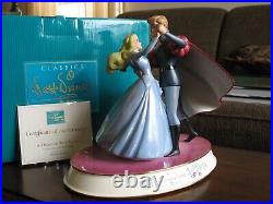 WDCC Disney Sleeping Beauty Aurora & Phillip A Dance in the Clouds Figurine