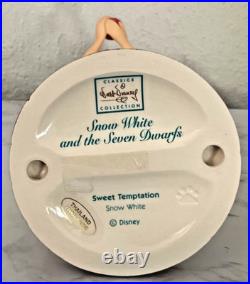 WDCC Disney Snow White Sweet Temptation Porcelain Figurine with Box + COA 4011632