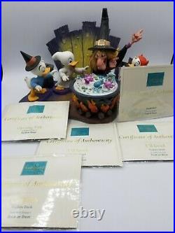 WDCC Disney Trick or Treat Halloween Complete Set with COA's