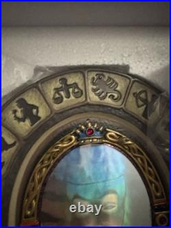 WDCC Disney WHAT WOULDST THOU KNOW, MY QUEEN NIB Magic Mirror Figurine With Coa