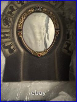 WDCC Disney WHAT WOULDST THOU KNOW, MY QUEEN NIB Magic Mirror Figurine With Coa