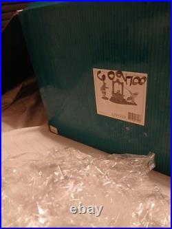 WDCC Disney's A Pirates Life For Me Figurine Needs Repair 700/1500 WDCC Disney's A Pirates Life For Me Figurine Needs Repair 700/1500