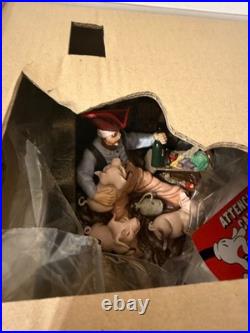 WDCC Drink Up Me Earties Pirates Caribbean Pig Scene Disney Retired with COA