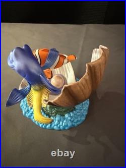 WDCC Finding Nemo I'm From the Ocean Nemo and Gurgle