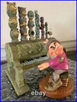 WDCC GRUMPY AND PIPE ORGAN HUMPH Snow White & 7 Dwarfs- 9 Piece Set