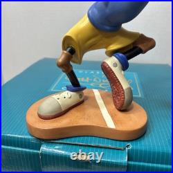 WDCC Goofy Dribbling Down Court Figurine Walt Disney Classics Read Description