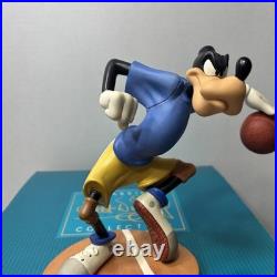 WDCC Goofy Dribbling Down Court Figurine Walt Disney Classics Read Description