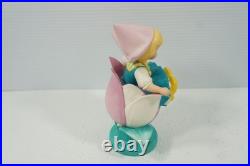 WDCC Its A Small World Holland Girl With Tulip Box COA