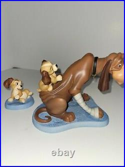 WDCC Lady and the Tramp Old Dog New Tricks Playful Pup Sculpture With COA & Box