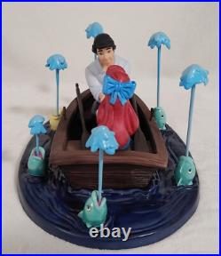 WDCC Little Mermaid Ariel & Eric Kiss the Girl Walt Disney figurine +Box/Coa