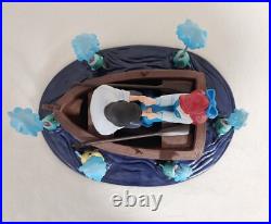 WDCC Little Mermaid Ariel & Eric Kiss the Girl Walt Disney figurine +Box/Coa