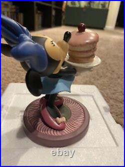 WDCC Minnie Mouse with Birthday Cake For My Sweetie SIGNED COA