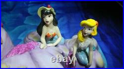 WDCC Peter Pan & the Mermaids Spinning a Spellbinding Story MIB withCOA