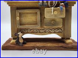 WDCC Pinocchio Geppetto's Toy Creations Hutch Workshop Figurine Box and COA