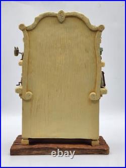 WDCC Pinocchio Geppetto's Toy Creations Hutch Workshop Figurine Box and COA