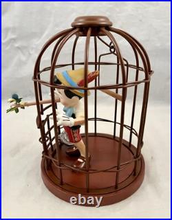 WDCC Pinocchio & Jiminy Cricket I'll Never Lie Again. With Box COA Model Sheet