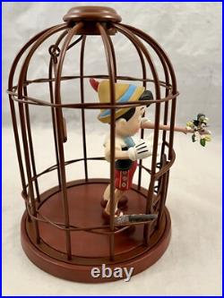 WDCC Pinocchio & Jiminy Cricket I'll Never Lie Again. With Box COA Model Sheet