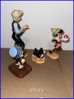 WDCC Pinocchio's Good-bye Father Geppetto Good-bye Son, Figaro, & Jiminy