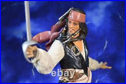 WDCC Pirates of the Caribbean Captain Jack Sparrow Swashbuckling Scoundrel