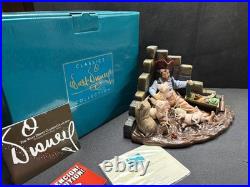 WDCC Pirates of the Caribbean Pirate with Pigs Drink Up Me'earties! Box COA