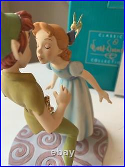 WDCC READ Peter Pan Wendy So Happy Ill Give You A Kiss Disney Classic 193/1500